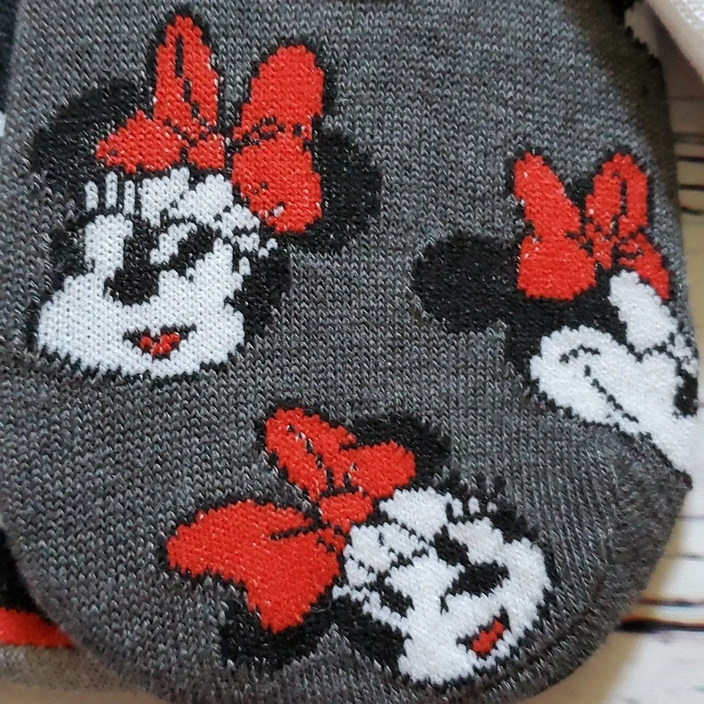 🎉 HOST PICK 🎉🆕️ DISNEY LOW CUT NO-SHOW SOCKS (5)